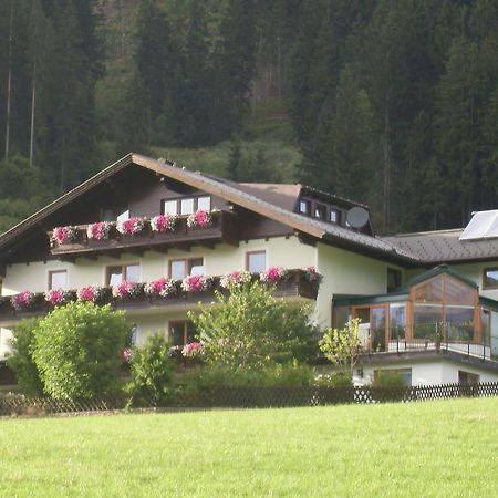 Gaestehaus Huber Fruehstueckspension Schladming Exterior photo