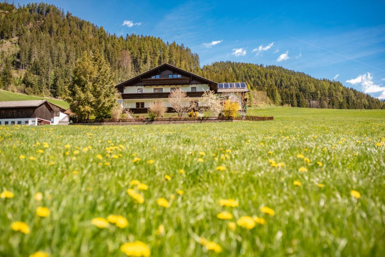 Gaestehaus Huber Fruehstueckspension Schladming Exterior photo