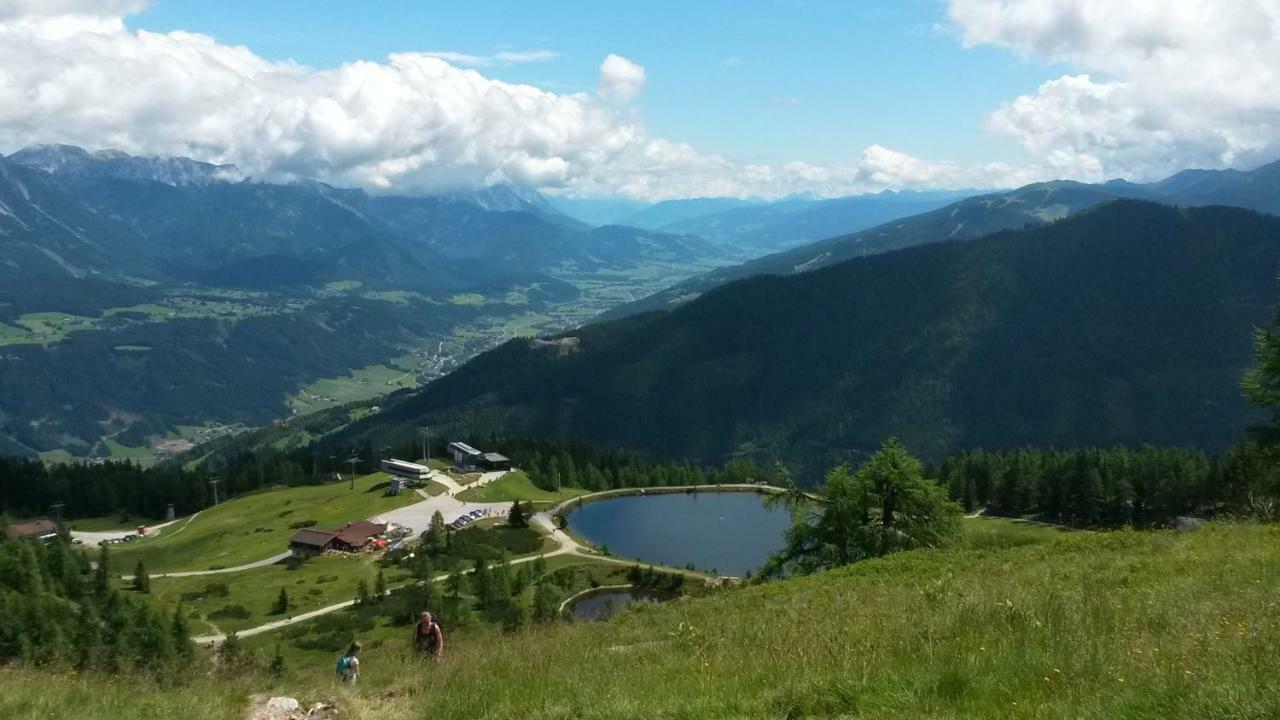 Gaestehaus Huber Fruehstueckspension Schladming Exterior photo